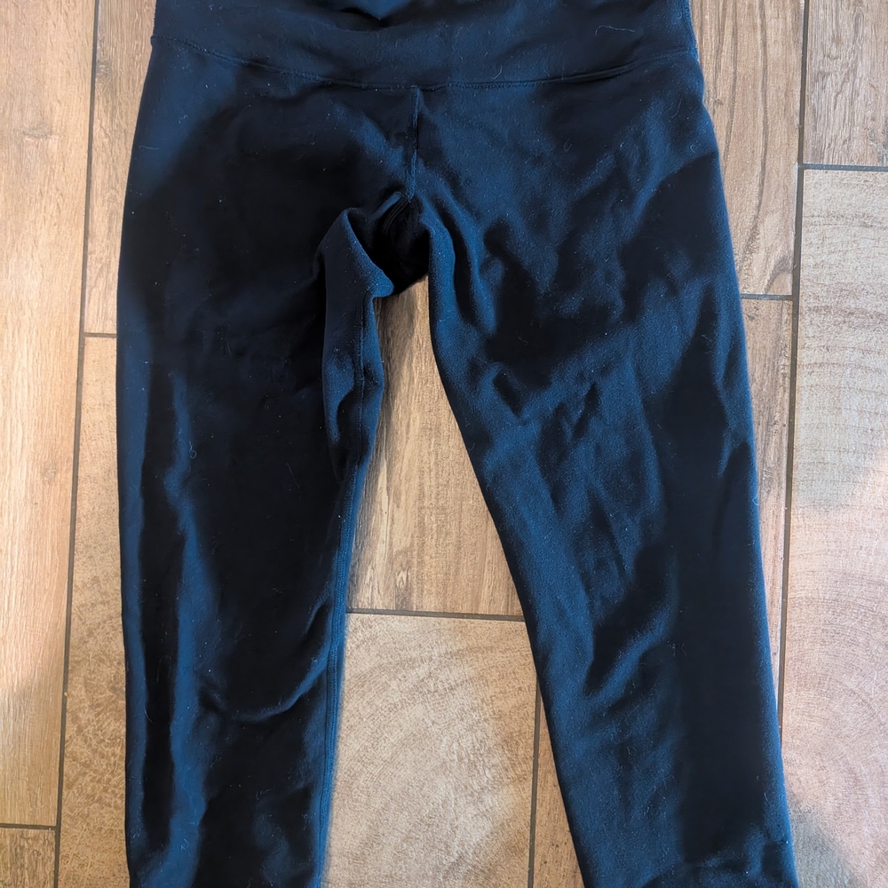 Lululemon Athletica Black Ankle Cropped Pants